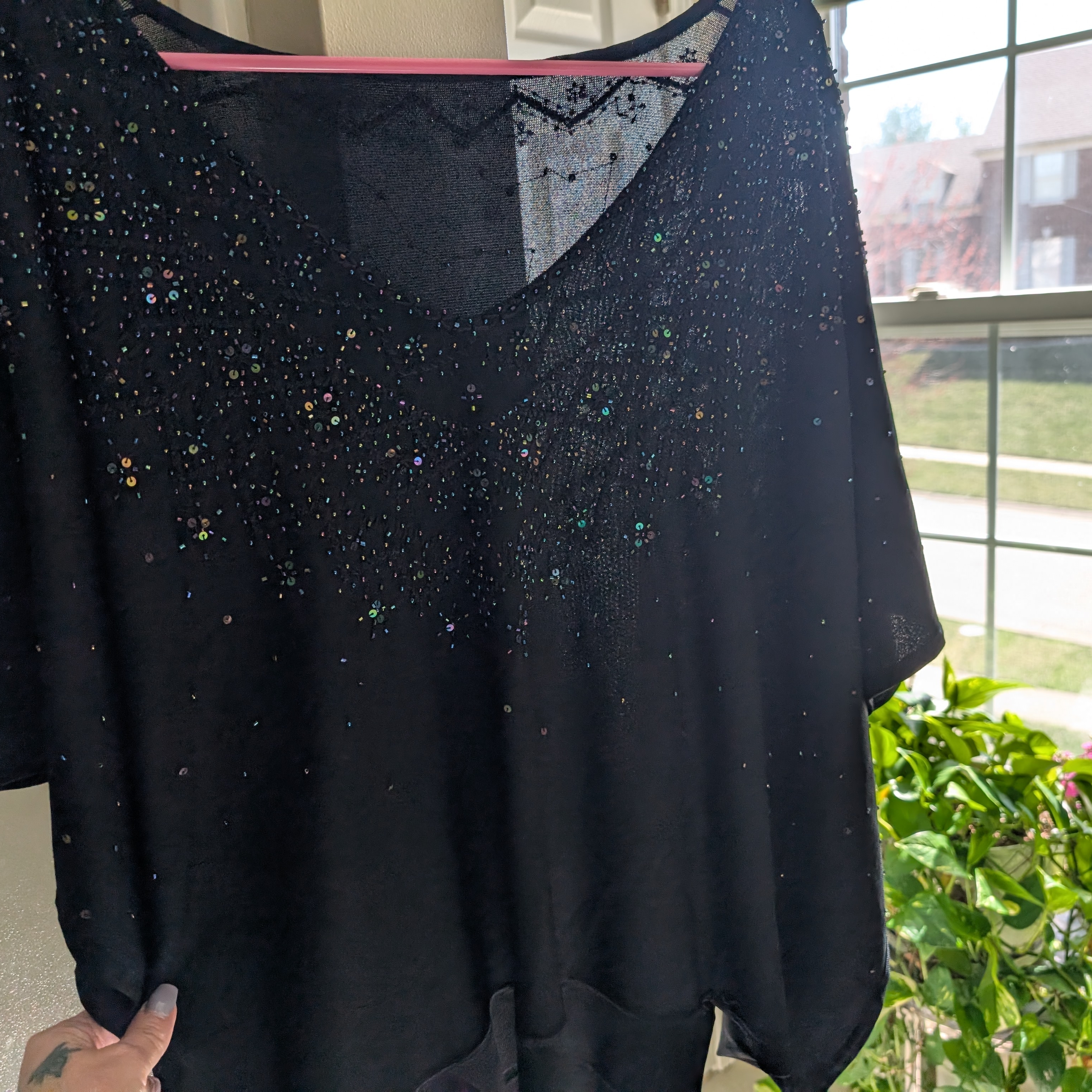 White House Black Market Sequin V-Neck Top L